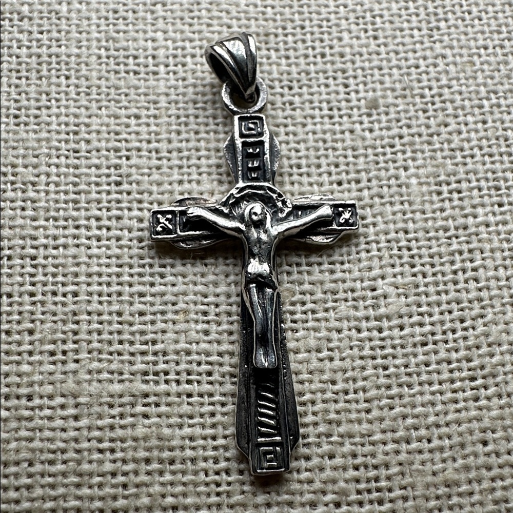 🧡 925 Silver Cross Pendant 🧡 - Picture 2 of 6